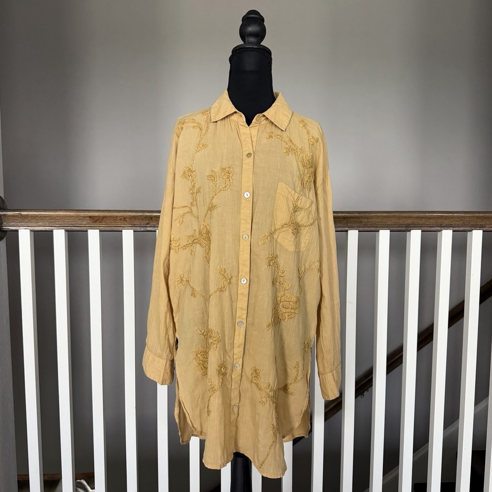 Kyla Seo Hand Embroidered Gold Boho‎ Tunic Button Up Medium Artsy Folk Festival
